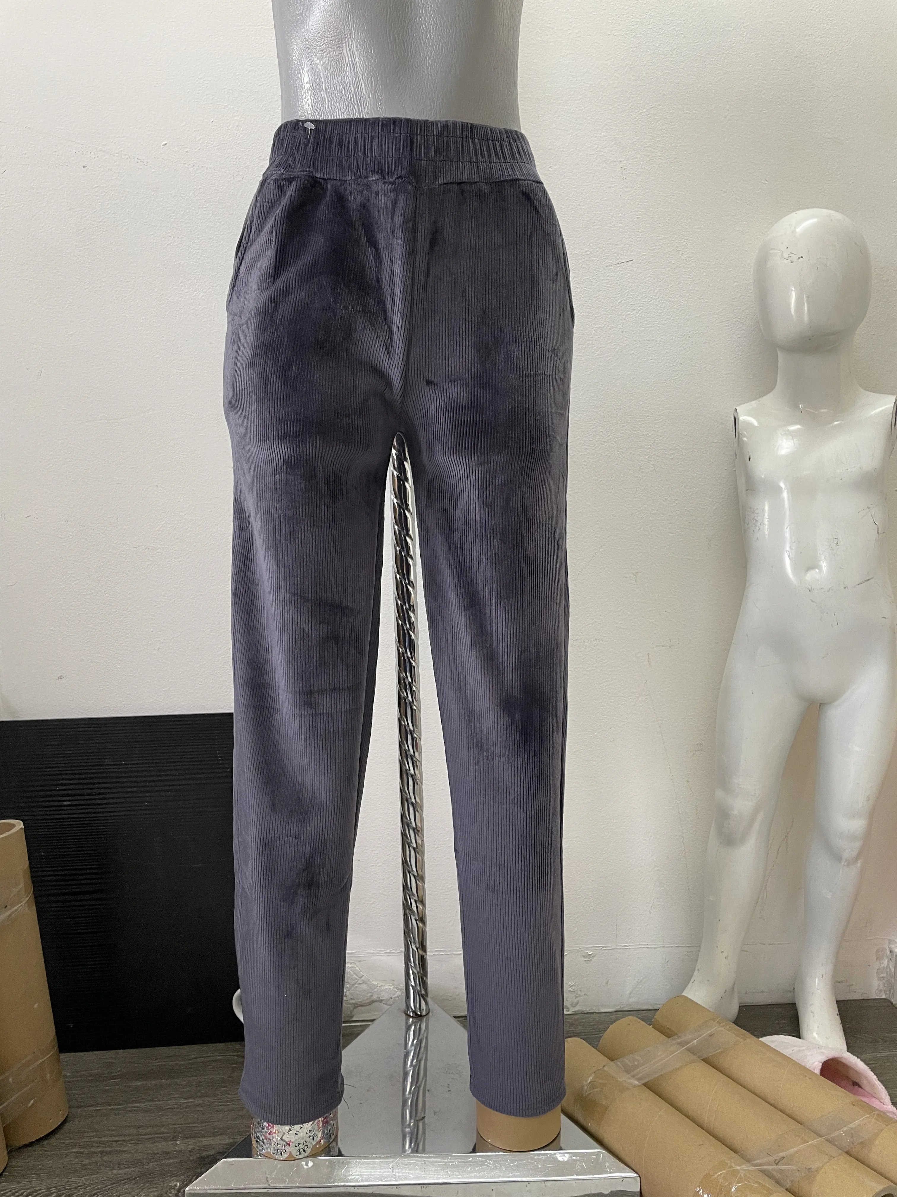 3308 PantalónAfelpado 15250